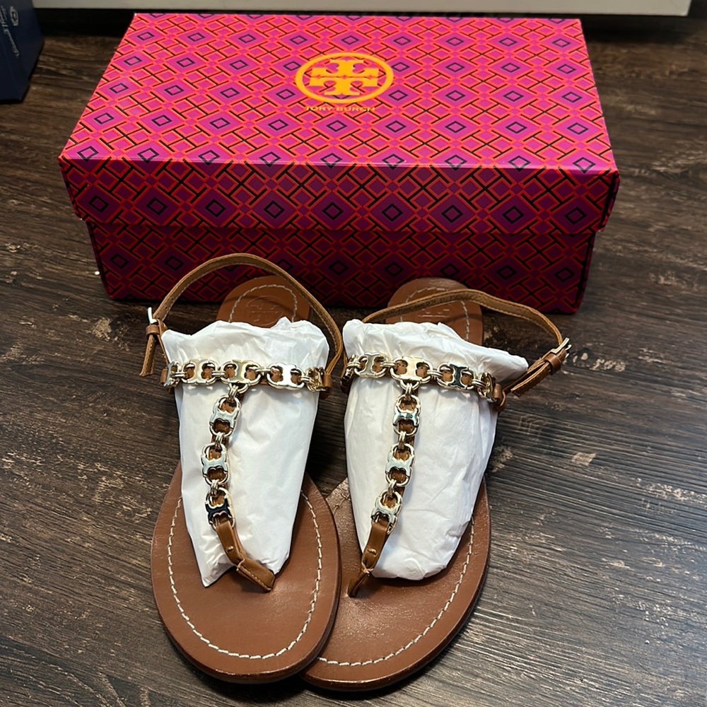 Auth Tory Burch Gemini T Strap Link Chain Logo Sandal Leather flat Shoe